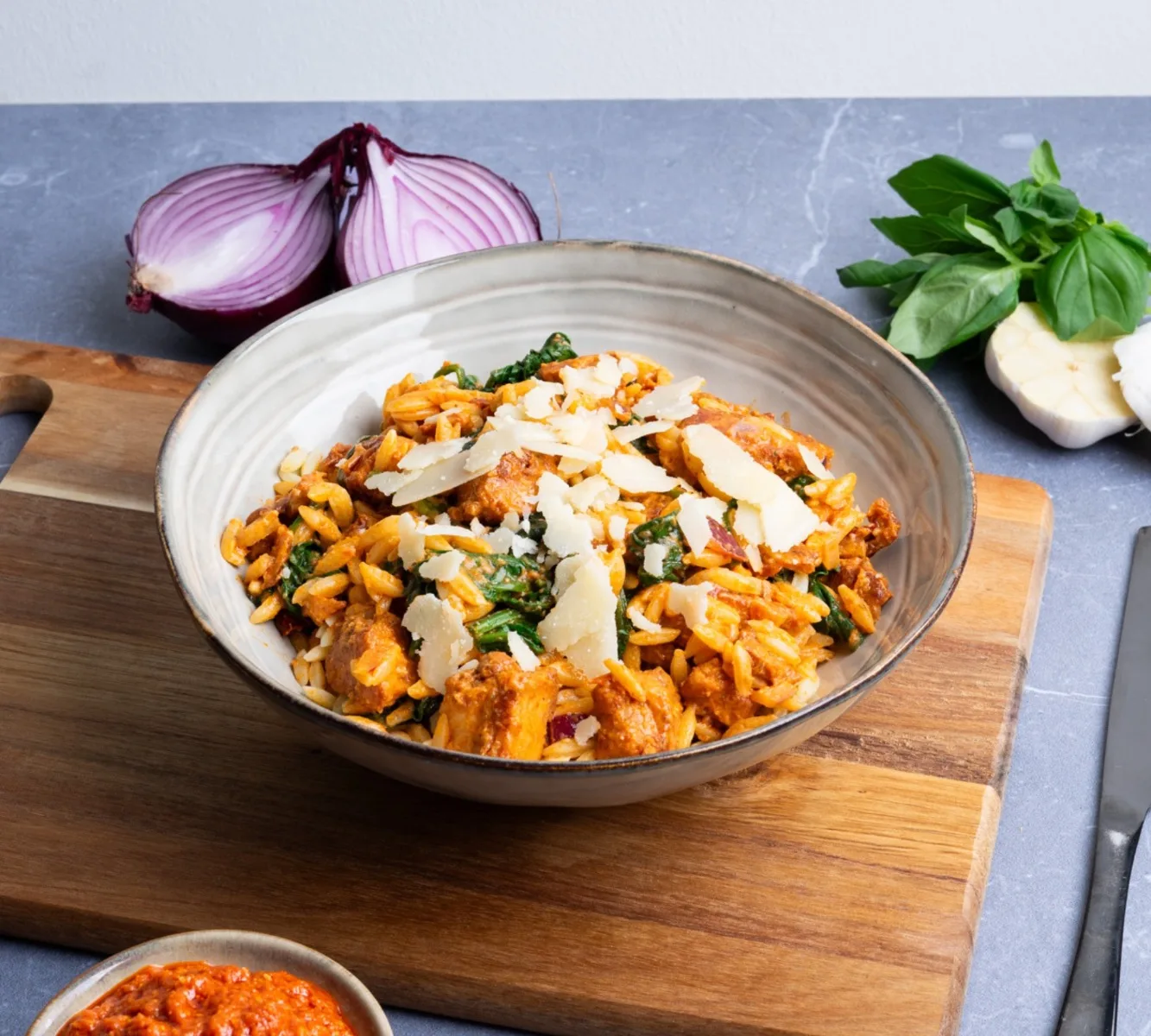 Rode Pesto Orzo - Chicken